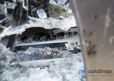 2009 Hyundai Elantra Gls/Se из США, поврежденный, VIN KMHDU46D19U656667